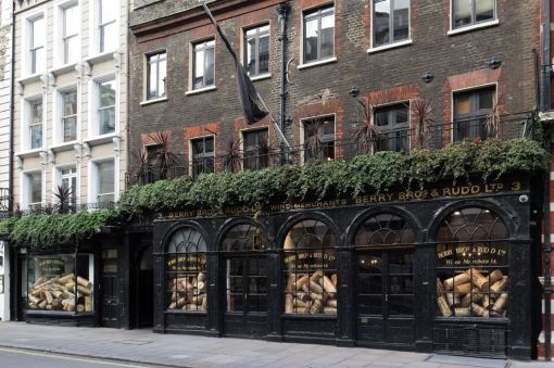 Photo for: How Britain’s Oldest Wine Merchant Created the World’s Best Gin — And Where to Try It in London